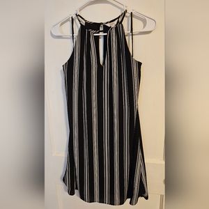 Candie’s Black & White Halter Shift Keyhole Mini Dress XS
